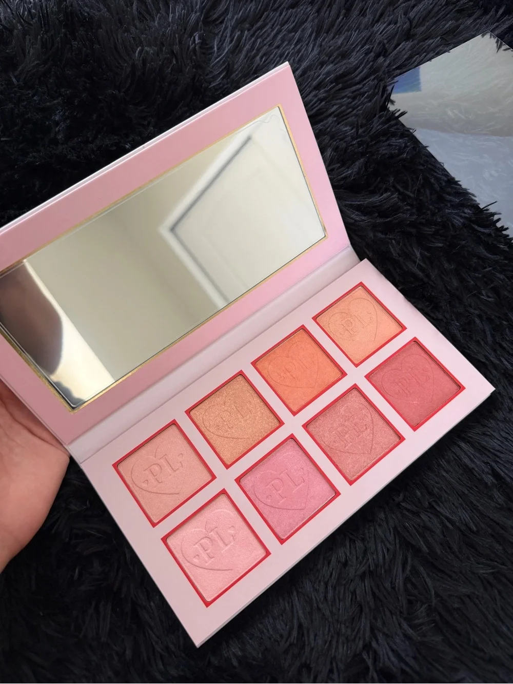 P LOUISE BLUSH PALETTE